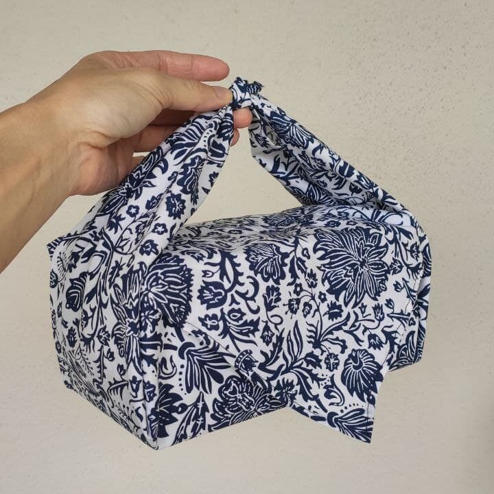 Furoshiki in Indigo Damask